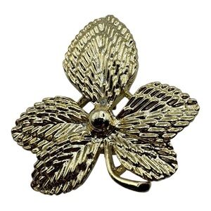 Vintage Gerry’s Gold-Tone Orchid‎ Flower Brooch Pin - Textured Floral Design